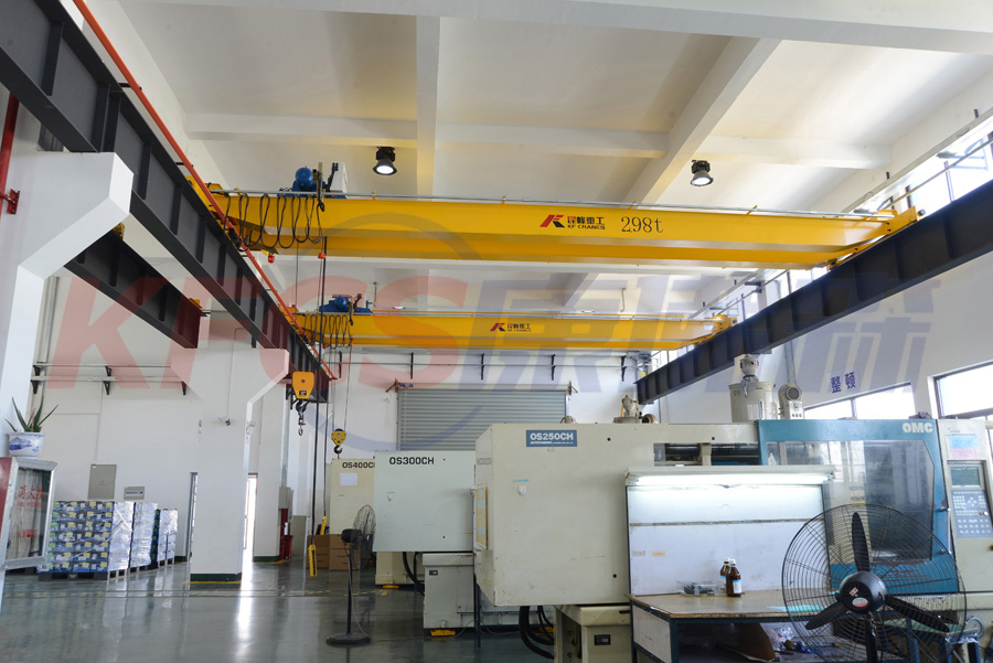 Which Industries Need the Clean Room Crane?