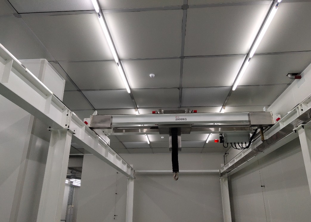 Pharma & Food Cleanroom Lifting Equipment