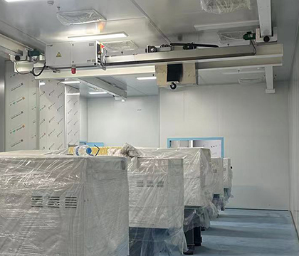 Equipment Handling in Dust Free Workshop