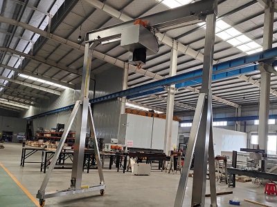 Class 1000 Stainless Steel Gantry Crane