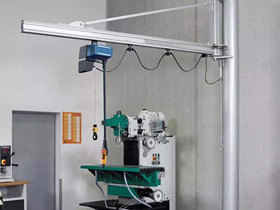 Cleanroom Davit Cranes: Stainless Steel vs. Galvanized vs. Aluminum Corrosion Resistance